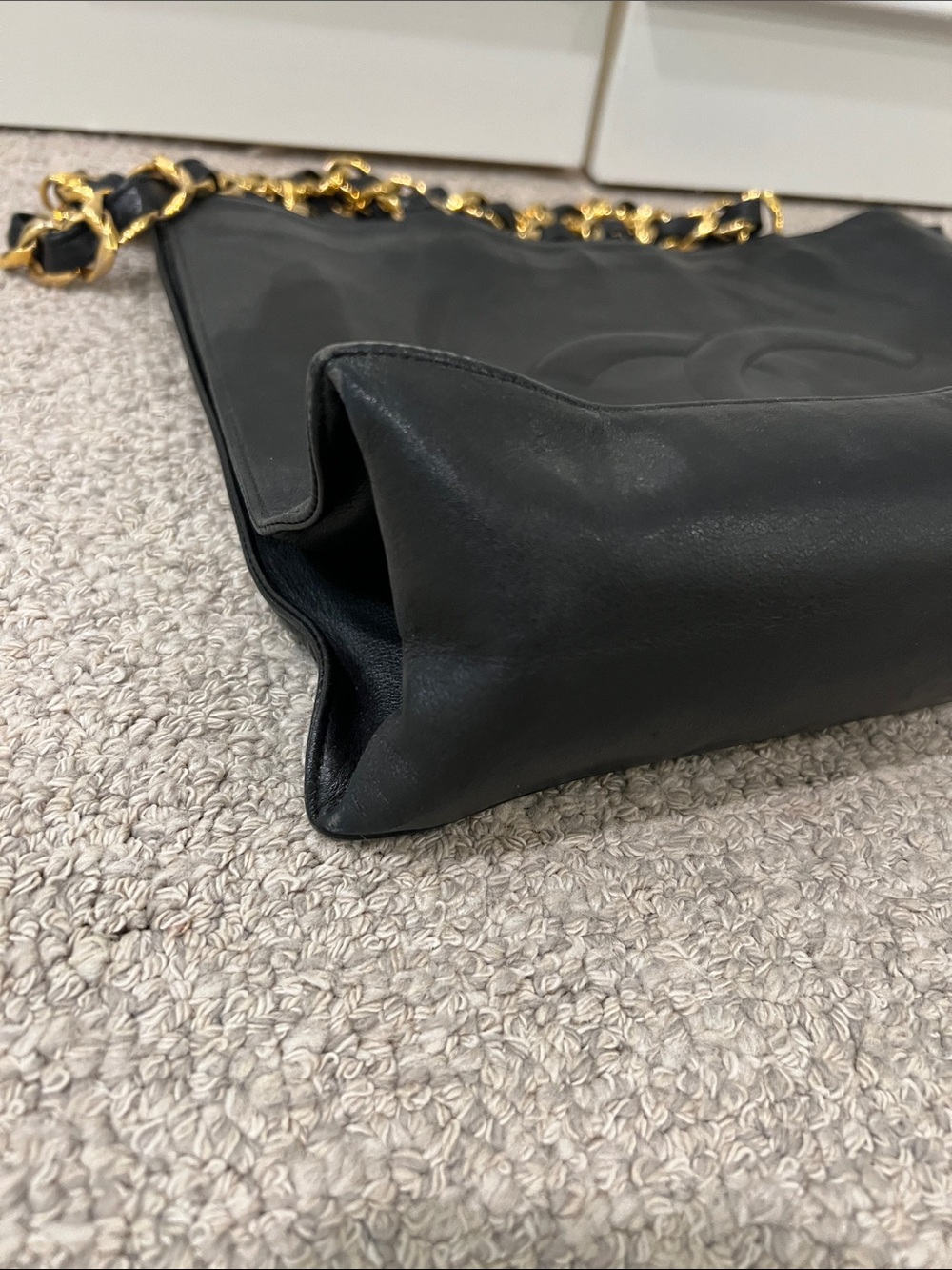CHANEL Black Leather Shoulder Tote with Gold Chain Straps - Picture 8 of 13